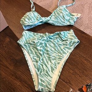Aerie Green Print Bikini Set size small NWT
